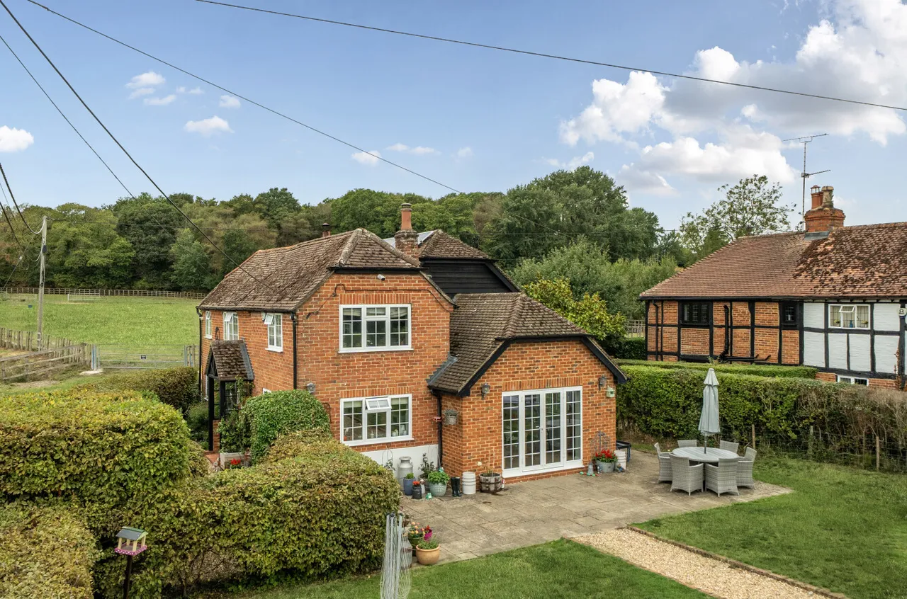 Church Lane, Farley Hill, RG7, photo 27