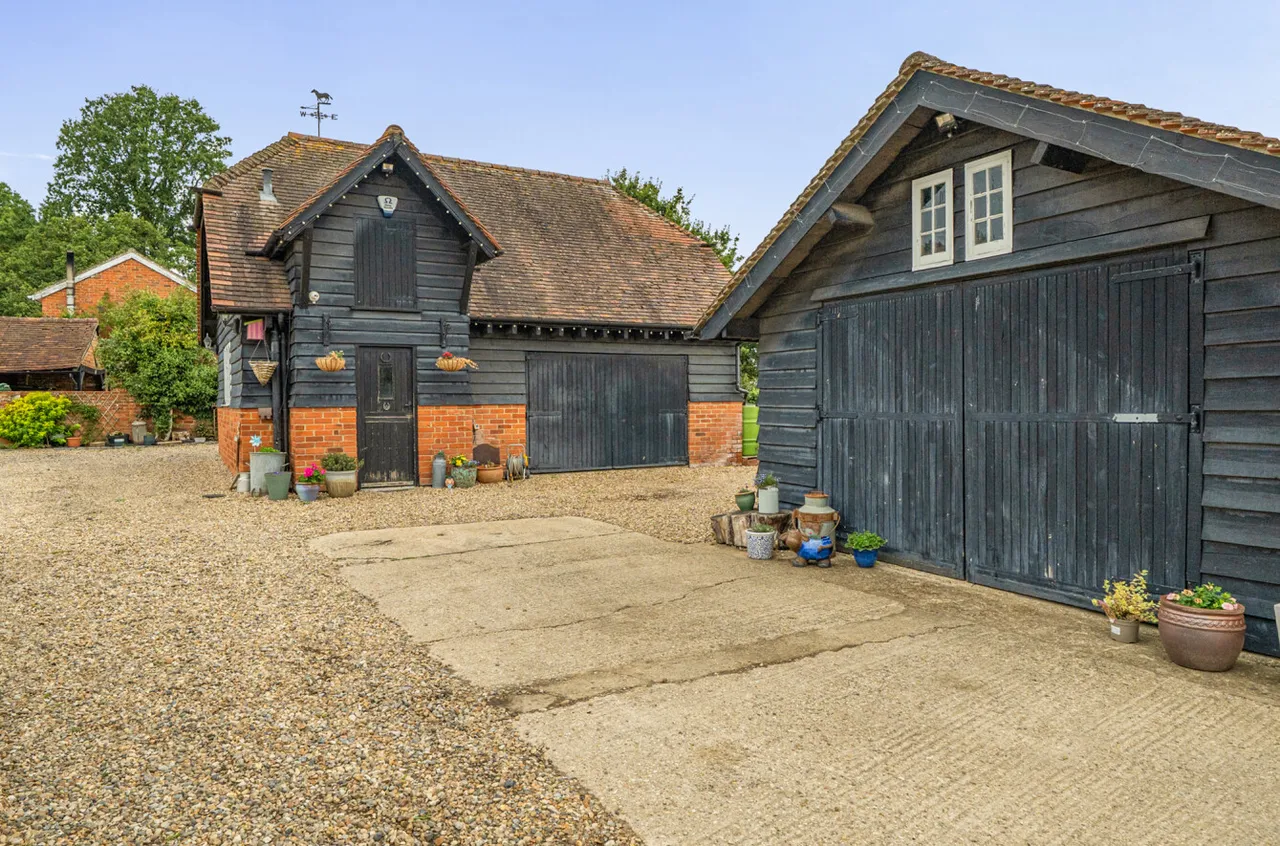 Church Lane, Farley Hill, RG7, photo 24