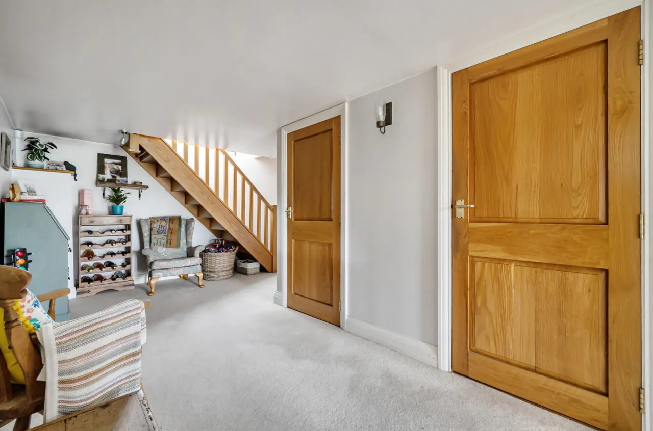 Church Lane, Farley Hill, RG7, photo 13