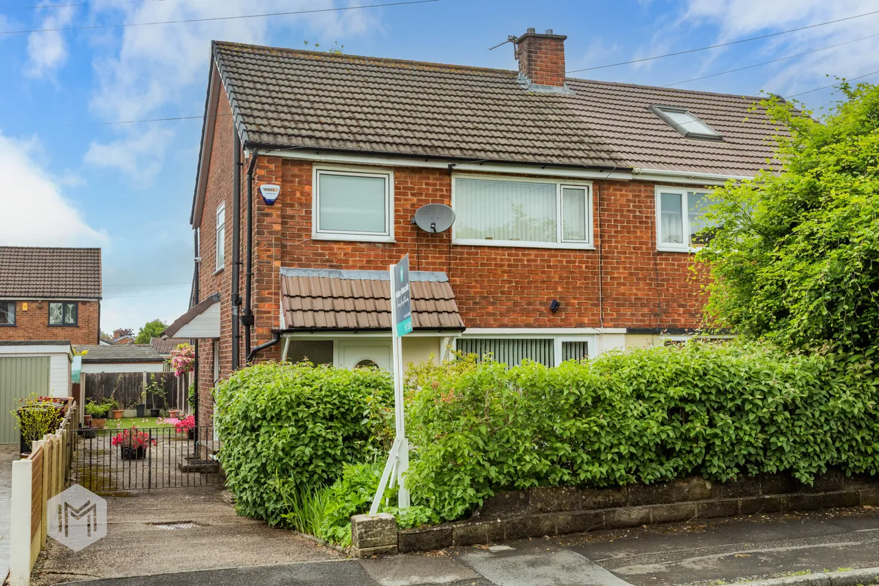 3 bed house for sale — Croft Gate, Bolton, BL2 3JJ