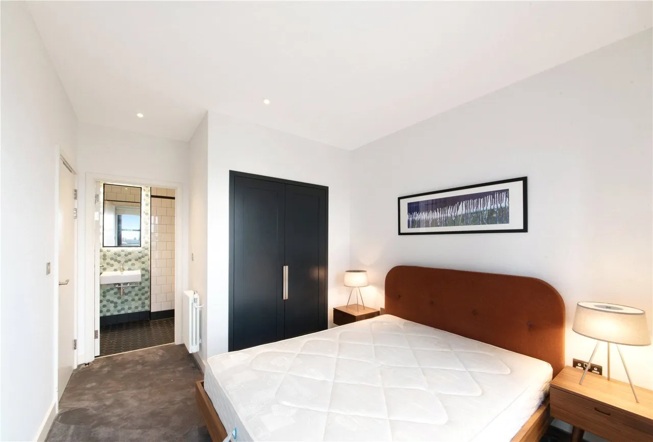 Lyell Street, London City Island, E14, photo 12