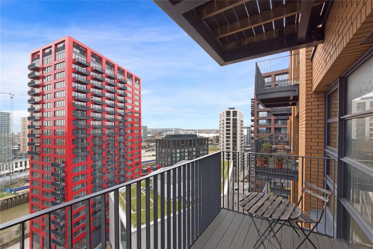 Lyell Street, London City Island, E14, photo 2