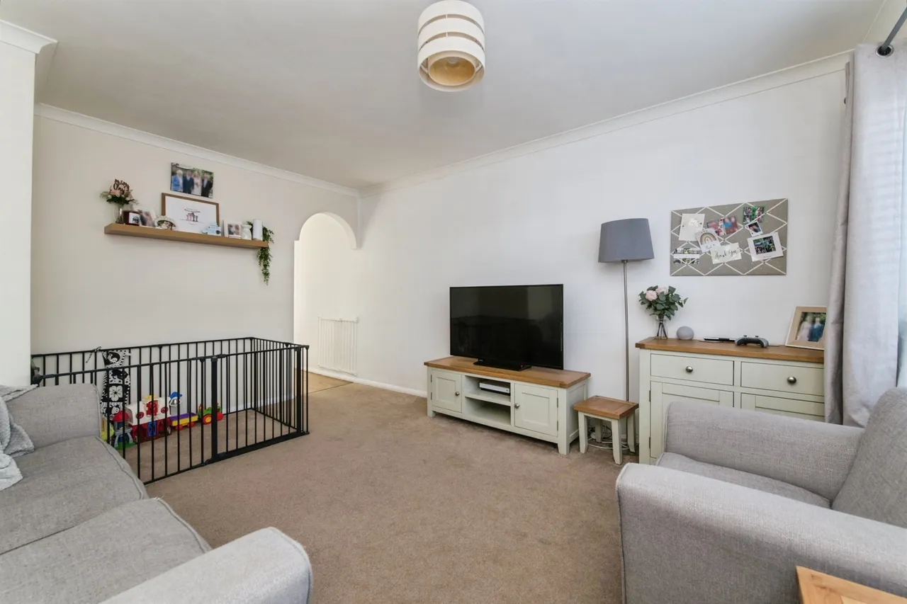 Heals Field, Axminster, EX13, photo 7