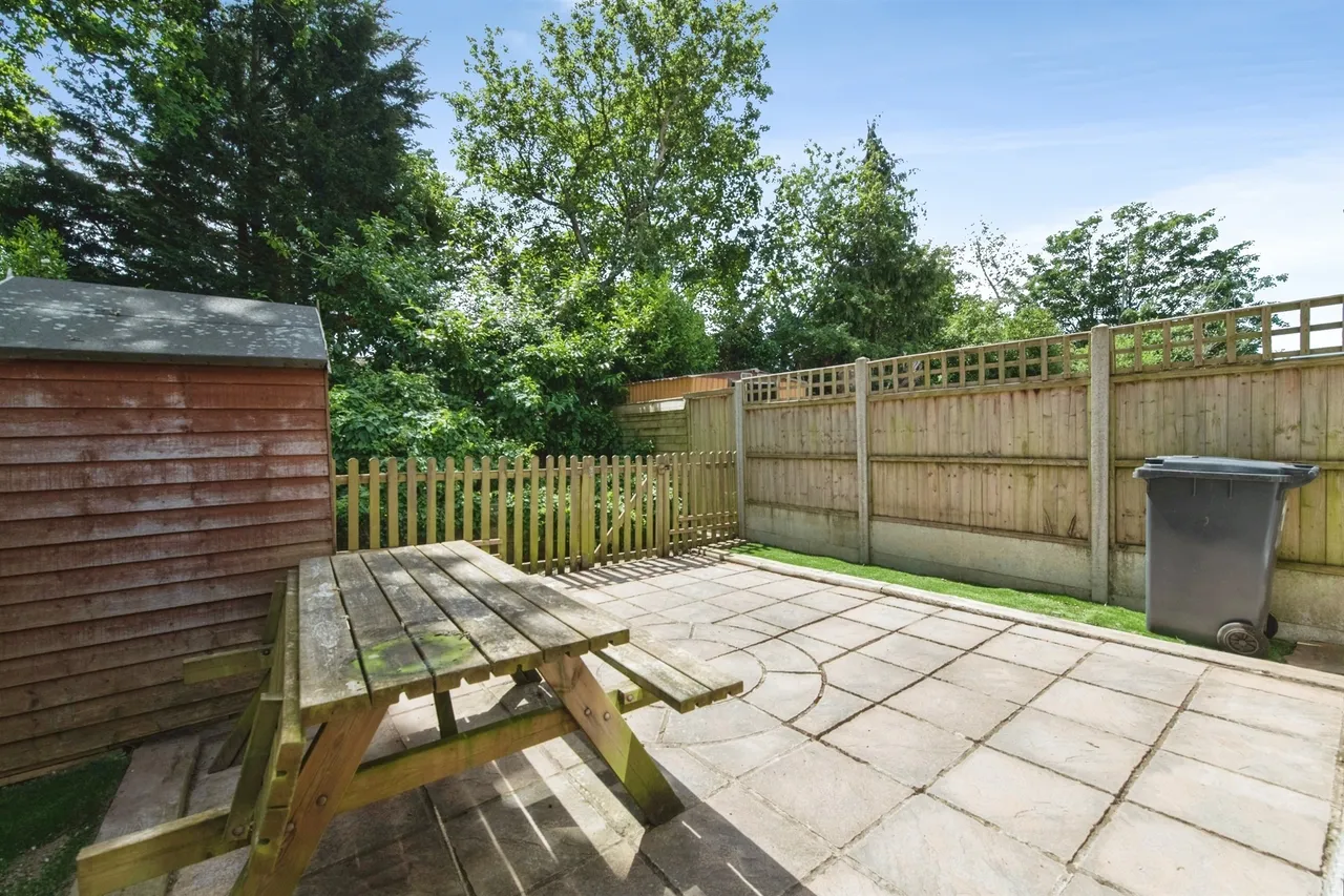 Heals Field, Axminster, EX13, photo 15
