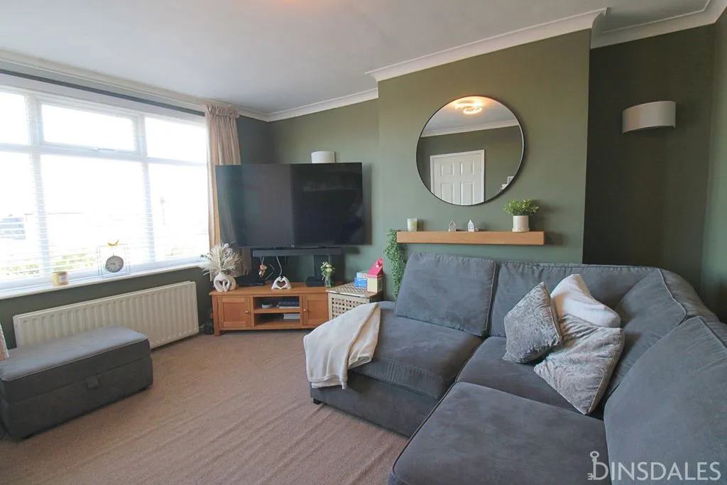Ascot Drive, Bradford BD7 4NN, photo 3