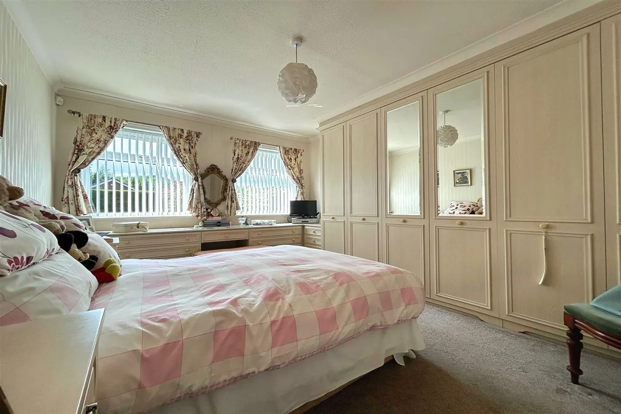 Goodwood Avenue, Manchester, photo 10