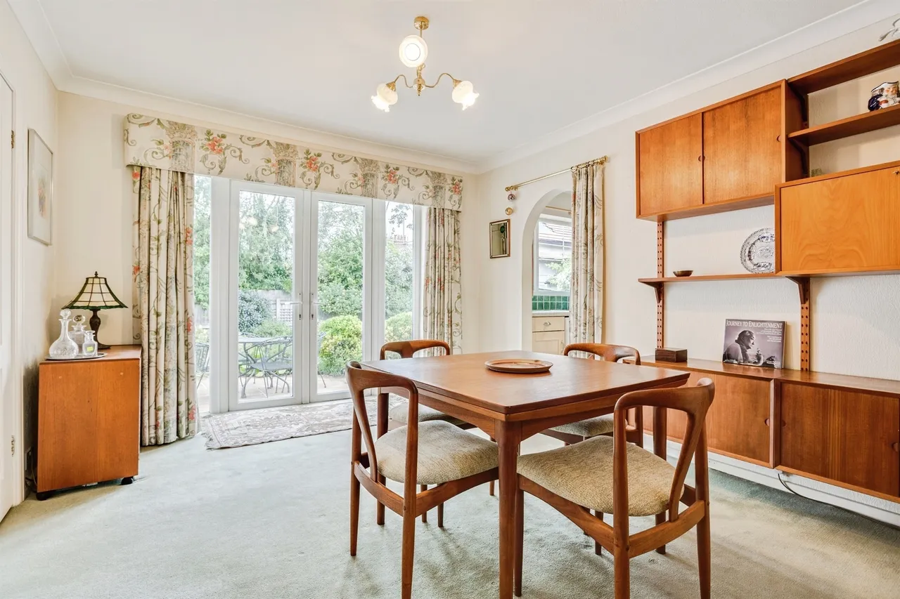 Woodthorpe Park Drive, WAKEFIELD, photo 7