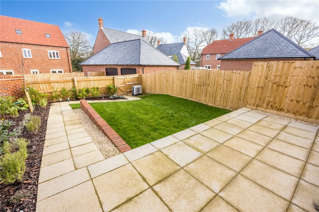 Mountbatten Park, North Baddesley, Southampton, Hampshire, SO52 9NA, photo 5