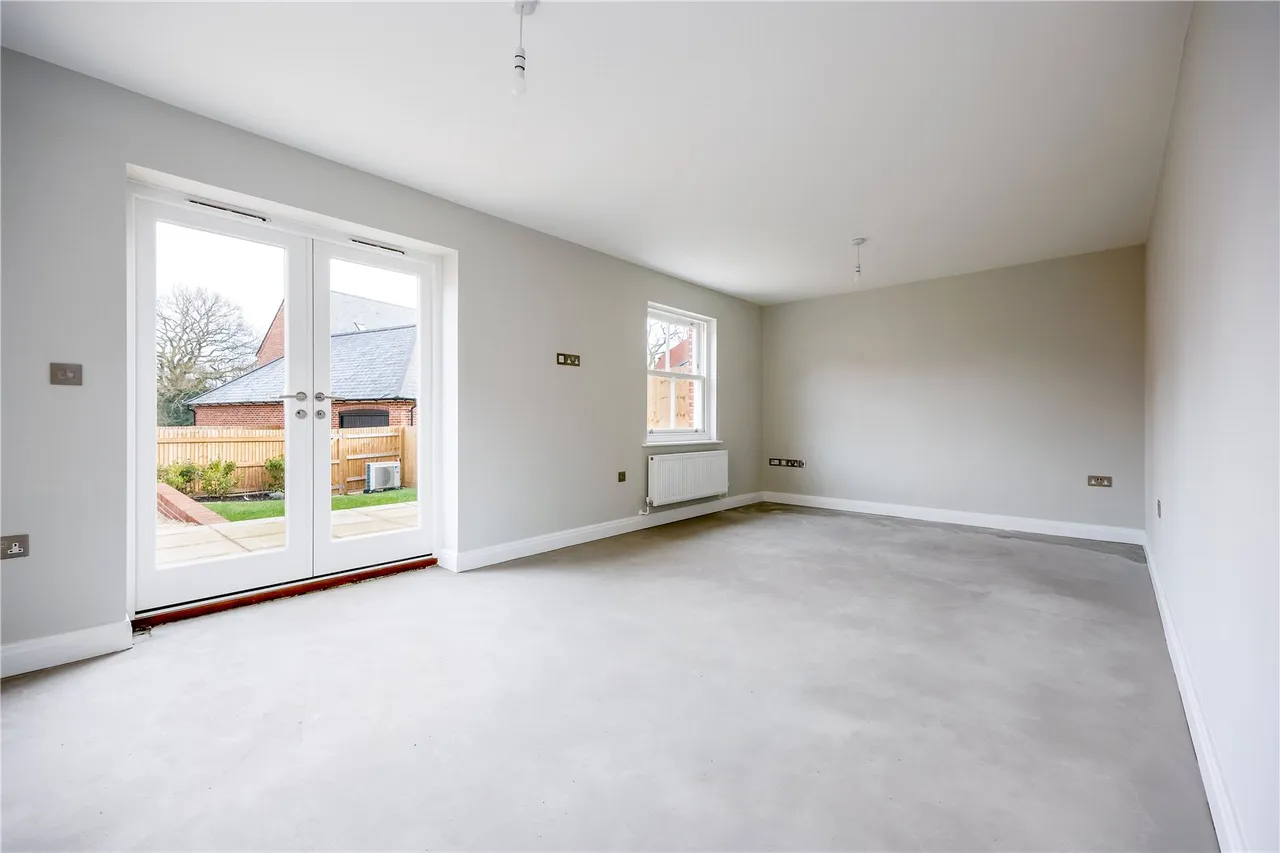 Mountbatten Park, North Baddesley, Southampton, Hampshire, SO52 9NA, photo 2