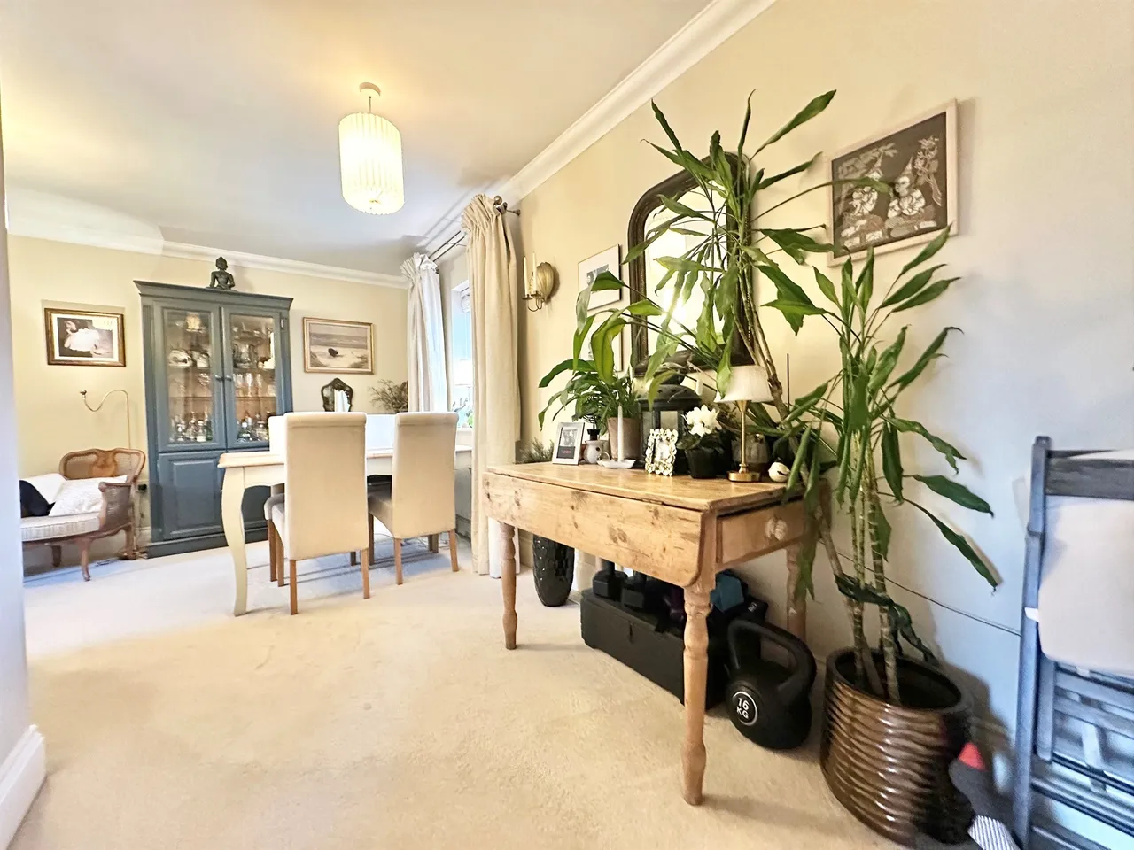 Home Mead, Corsham, SN13, photo 5