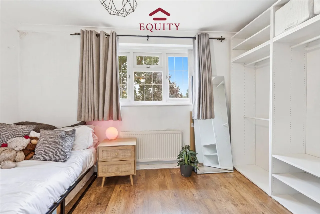 Bycullah Road, Enfield, photo 17