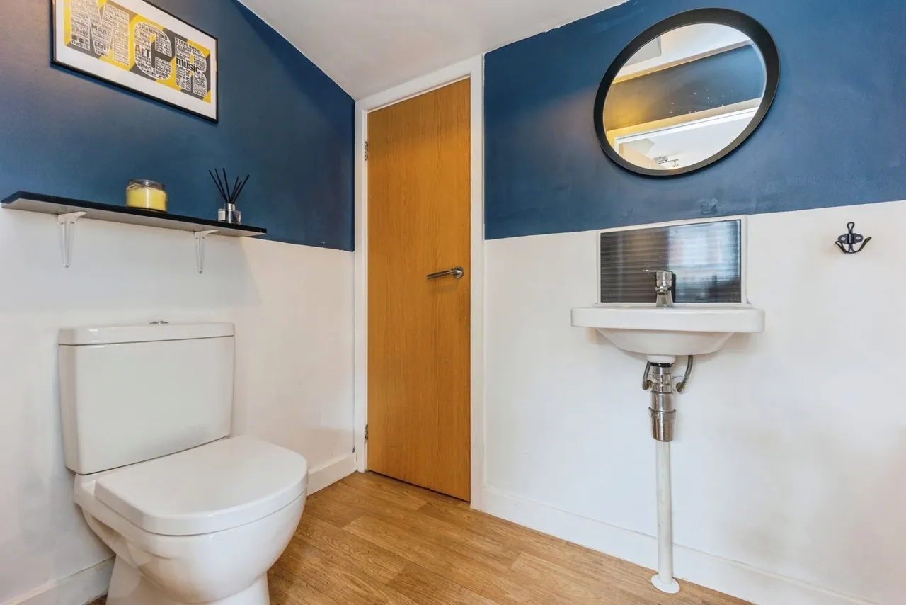 Blue Moon Way, Manchester, Greater Manchester, M14, photo 5