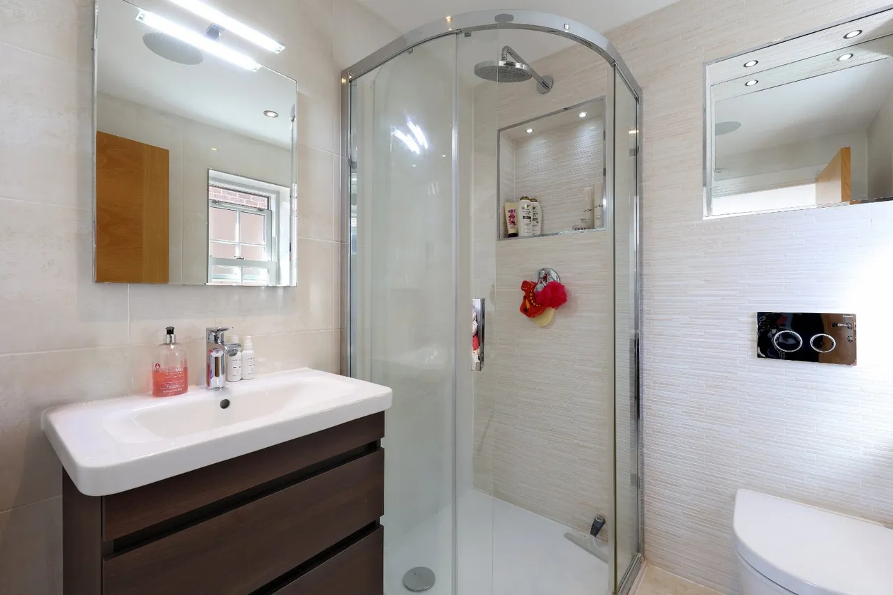 Wattleton Road, Beaconsfield, HP9, photo 19