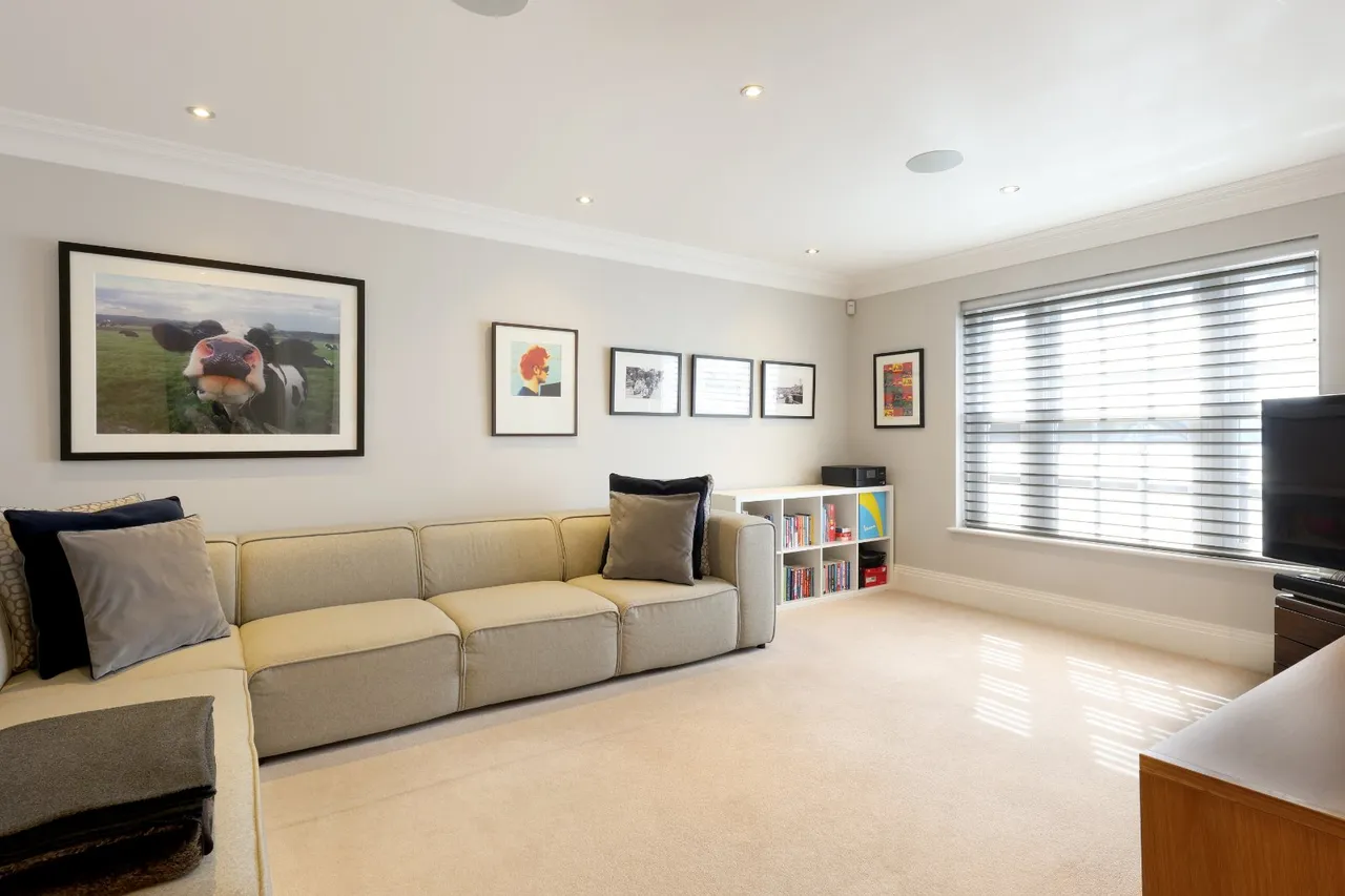 Wattleton Road, Beaconsfield, HP9, photo 3