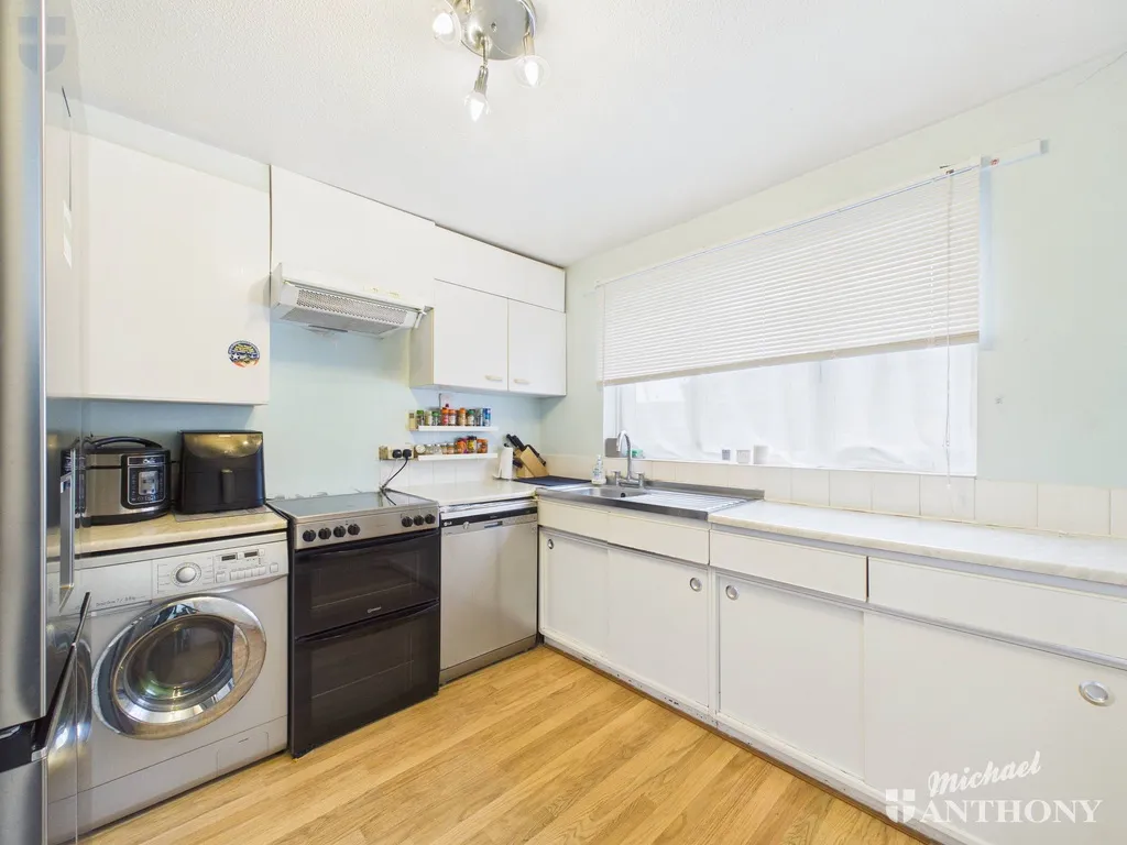 Humber Drive, Aylesbury, HP21 8TP, photo 4