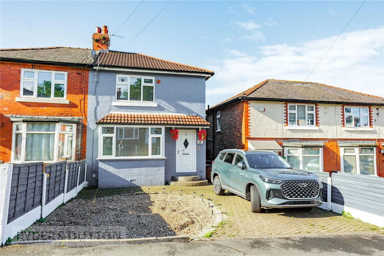 Hazel Avenue, Ashton-under-Lyne, OL6, photo 2