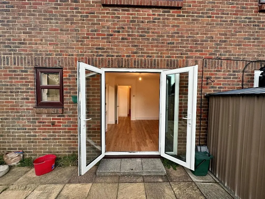 Shelton Avenue, Warlingham, photo 12