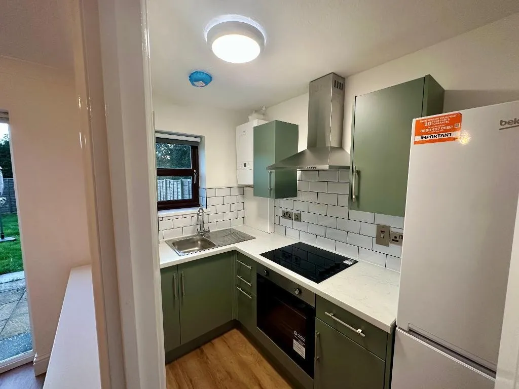 Shelton Avenue, Warlingham, photo 14