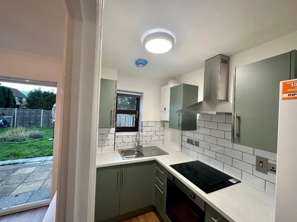 Shelton Avenue, Warlingham, photo 4