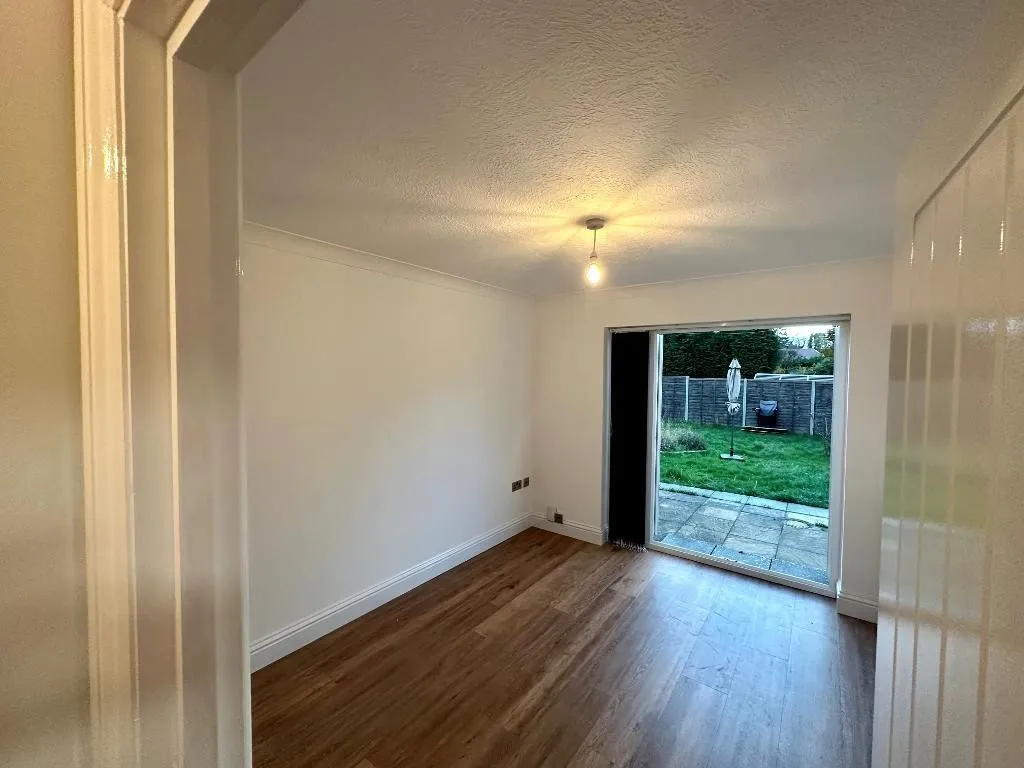 Shelton Avenue, Warlingham, photo 16