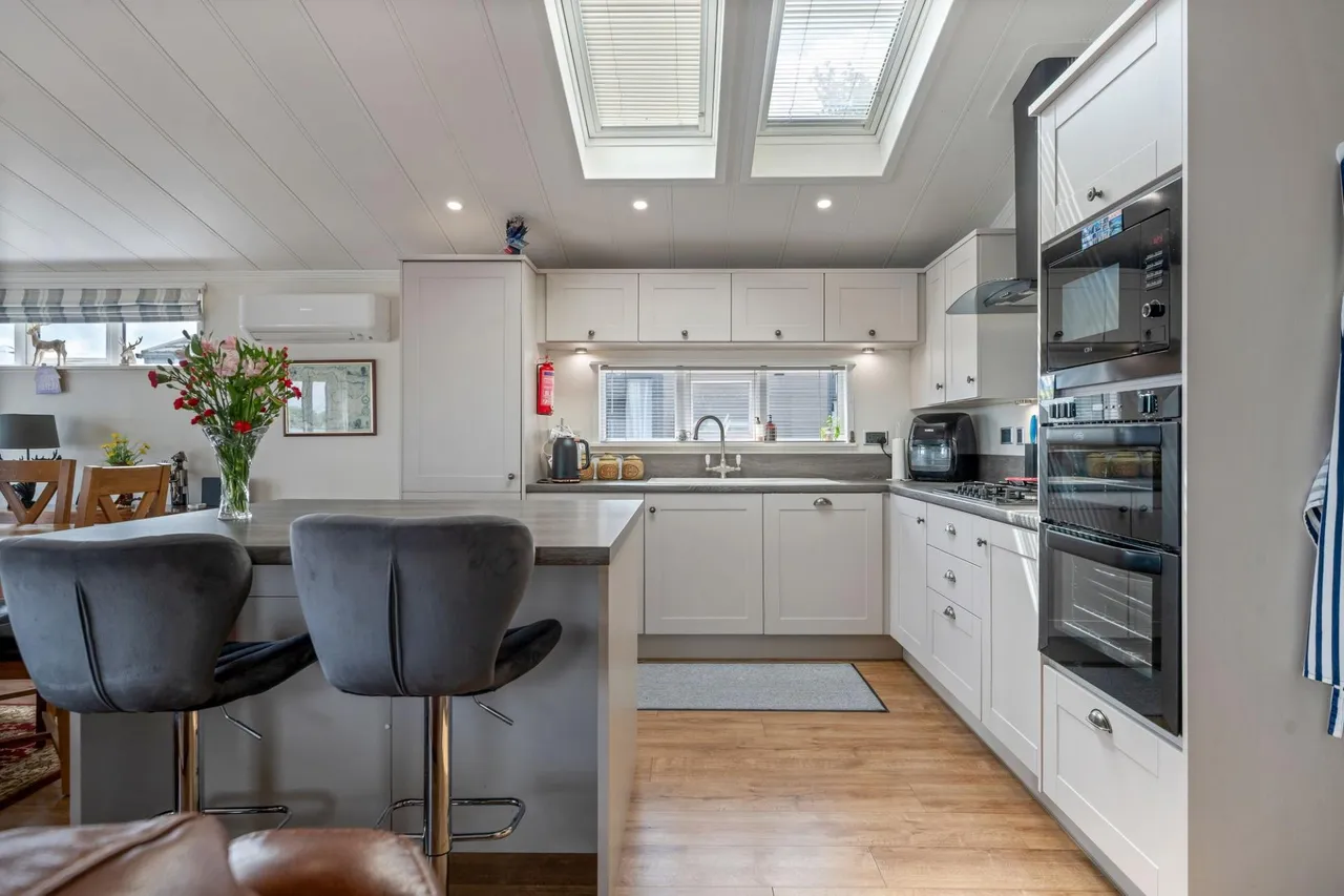 Barholm Road, Tallington, PE9, photo 4