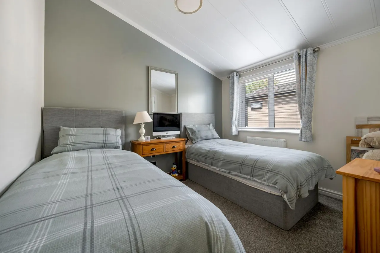 Barholm Road, Tallington, PE9, photo 10
