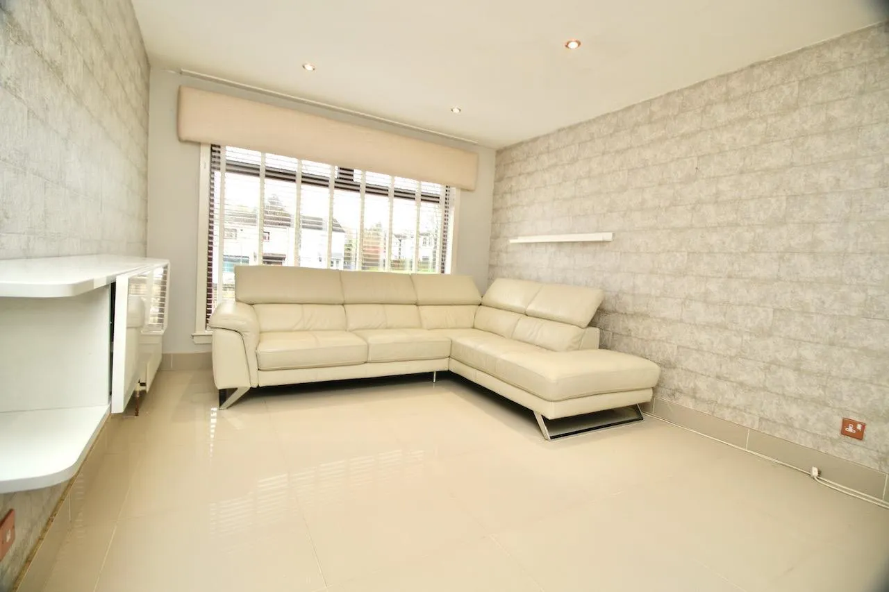 Woodhead Grove, Westfield, Cumbernauld, G68 9DE, photo 3