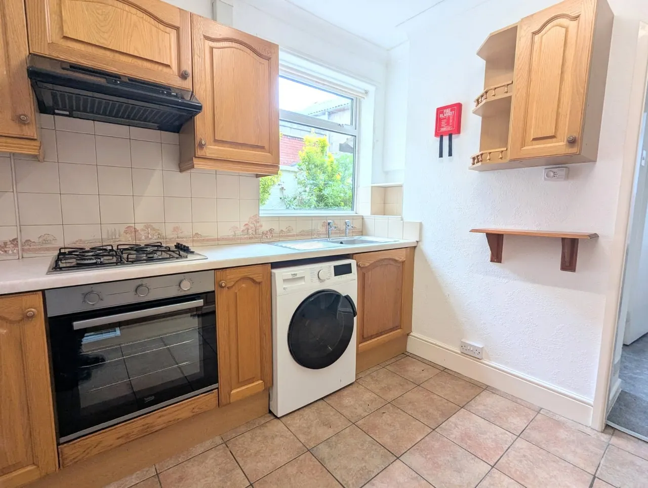 St. Johns Lane, Bristol, BS3 5AQ, photo 5