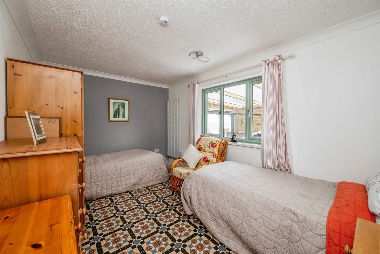 Keswick Road, Bacton, Norwich, photo 11