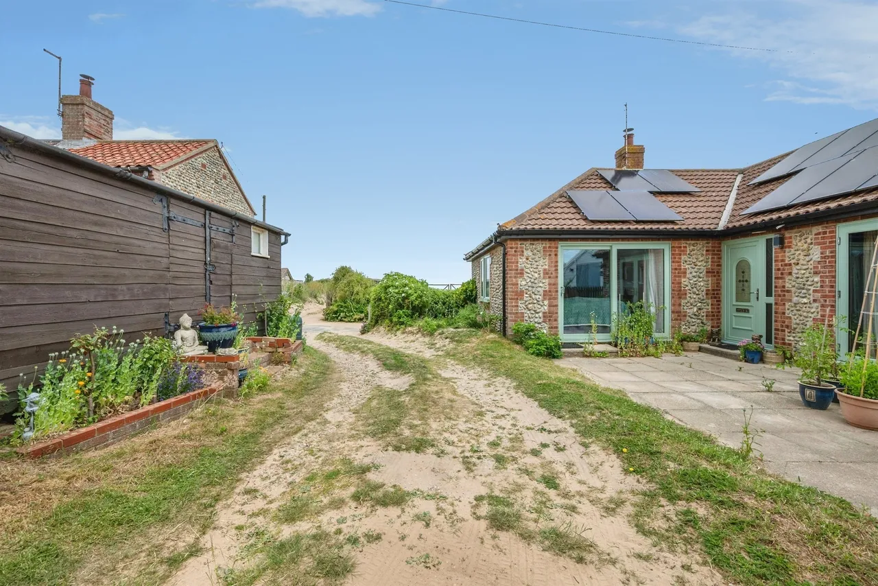 Keswick Road, Bacton, Norwich, photo 3