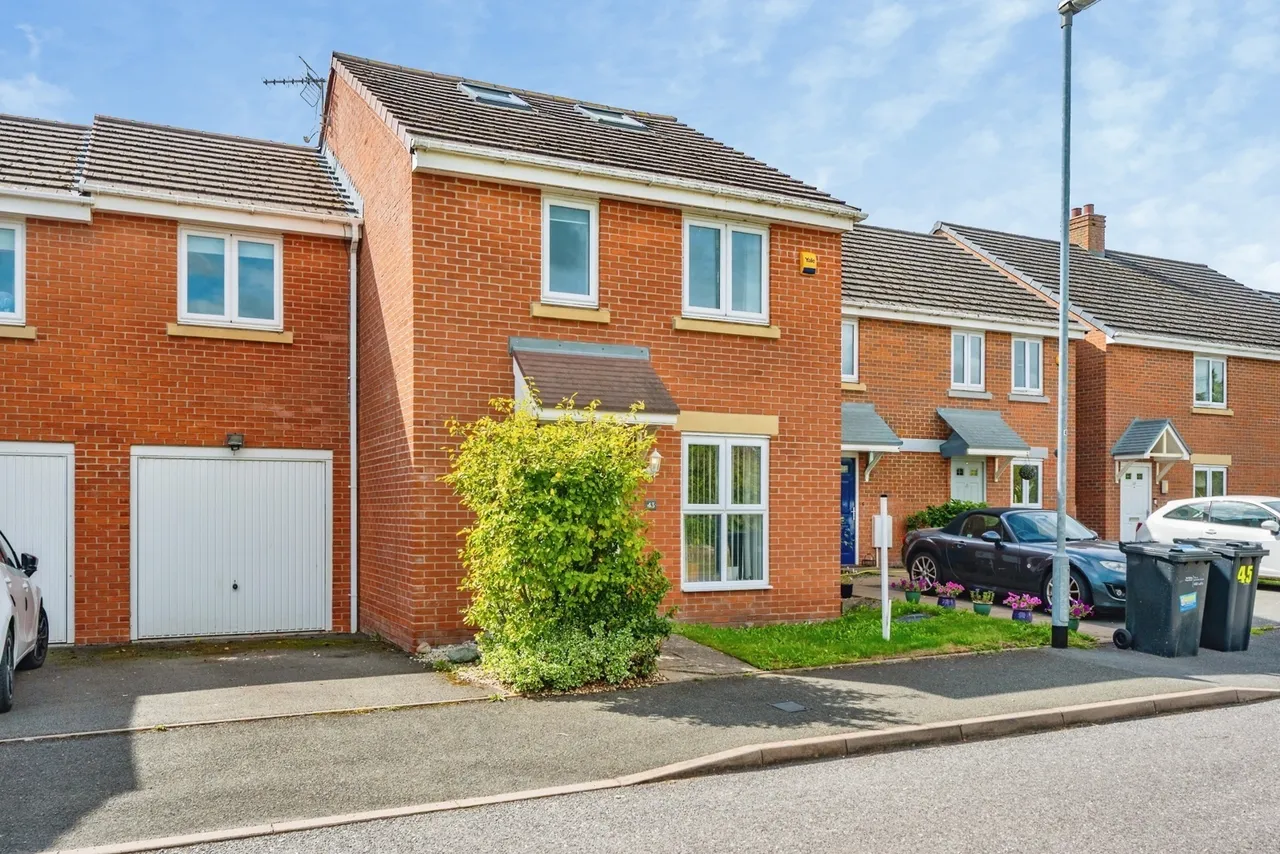 4 bed house for sale — Booth Hurst Road, Hawksyard, Rugeley, Staffordshire, WS15