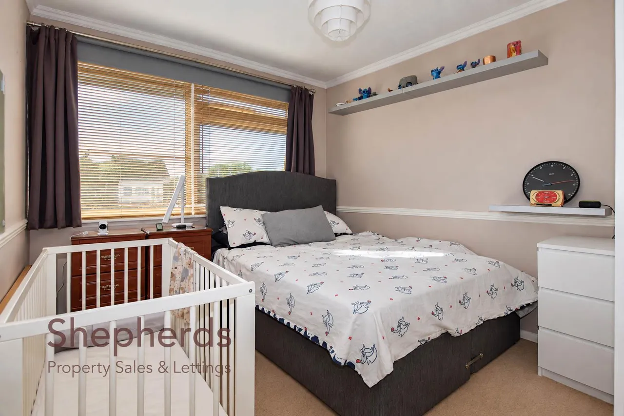 Oakdene, Cheshunt, EN8, photo 14