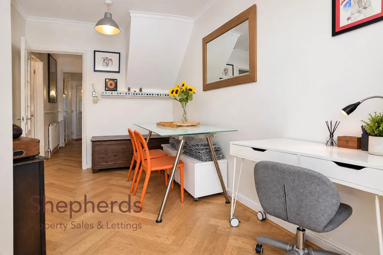 Oakdene, Cheshunt, EN8, photo 6