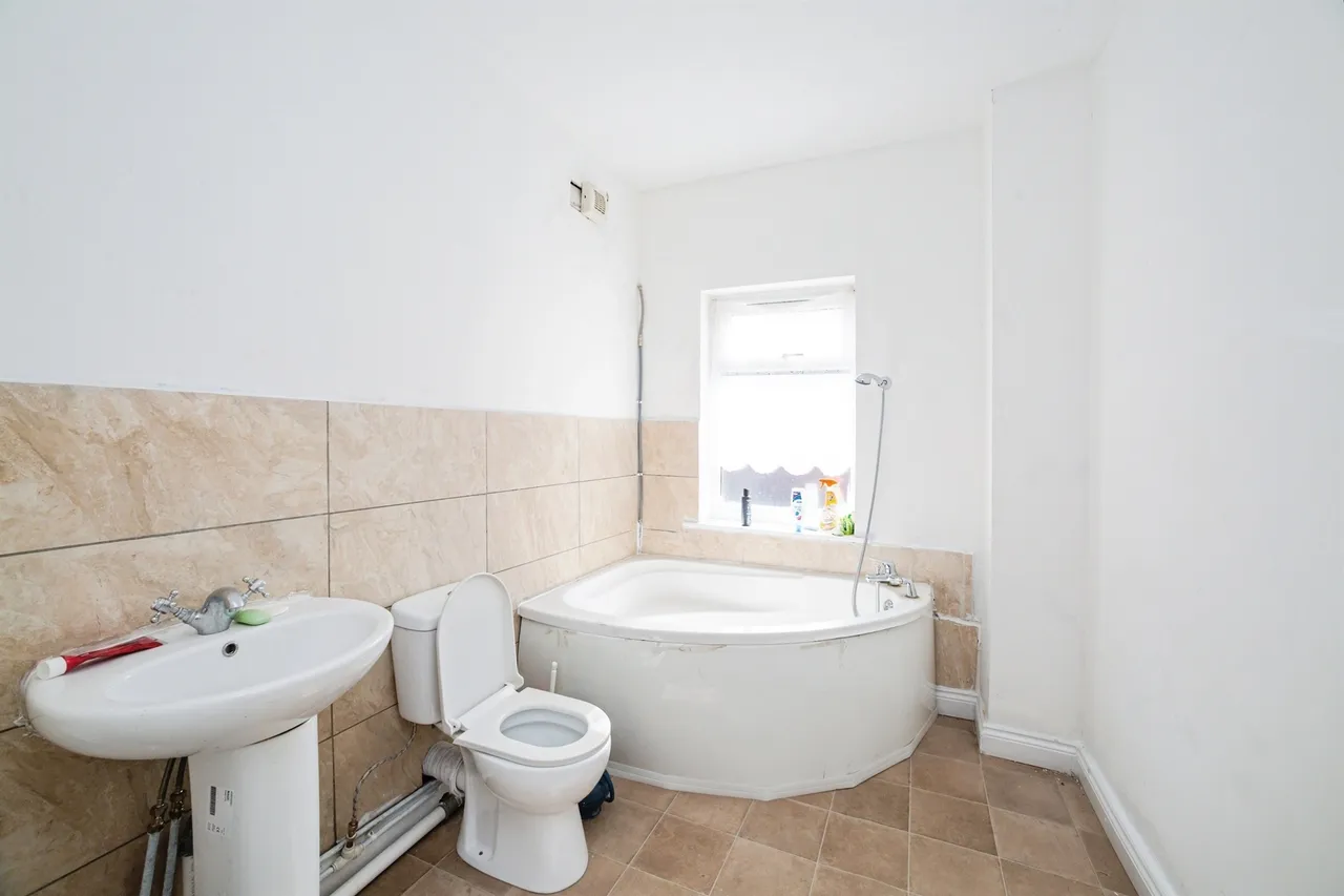 Beever Street, Goldthorpe, S63, photo 3
