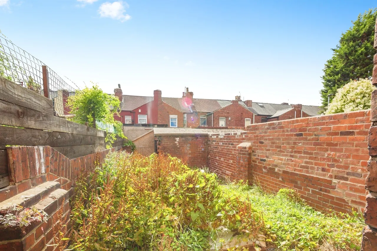 Beever Street, Goldthorpe, S63, photo 4