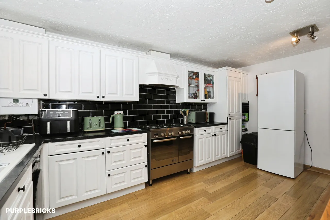 Blackbird Way, Stoke-On-Trent, ST7, photo 6