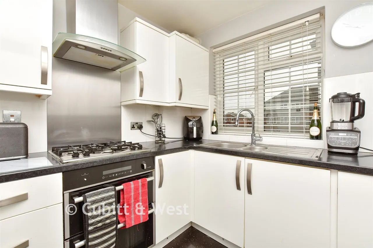 Thicket Road, Sutton, SM1, photo 11