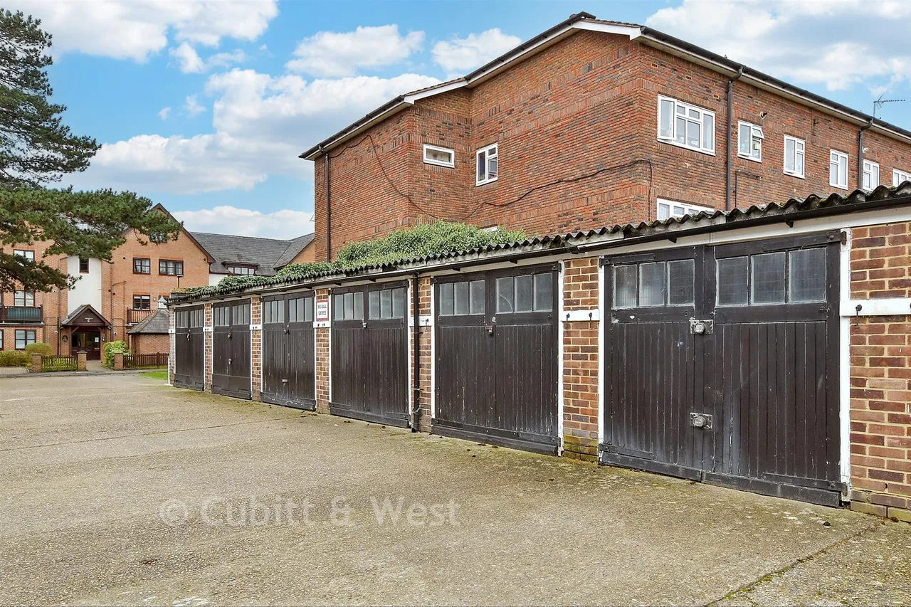 Thicket Road, Sutton, SM1, photo 16