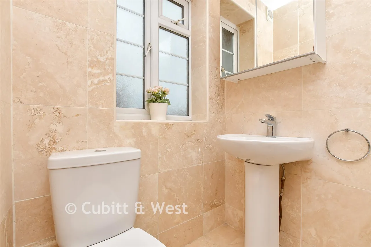 Thicket Road, Sutton, SM1, photo 13