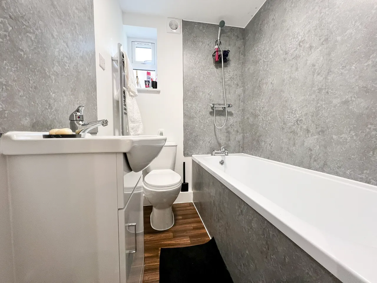 Gorton Road, Reddish, SK5, photo 9