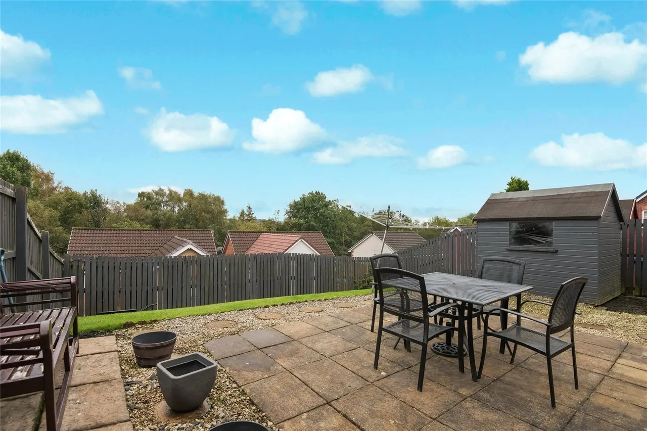 English Row, Calderbank, ML6, photo 18