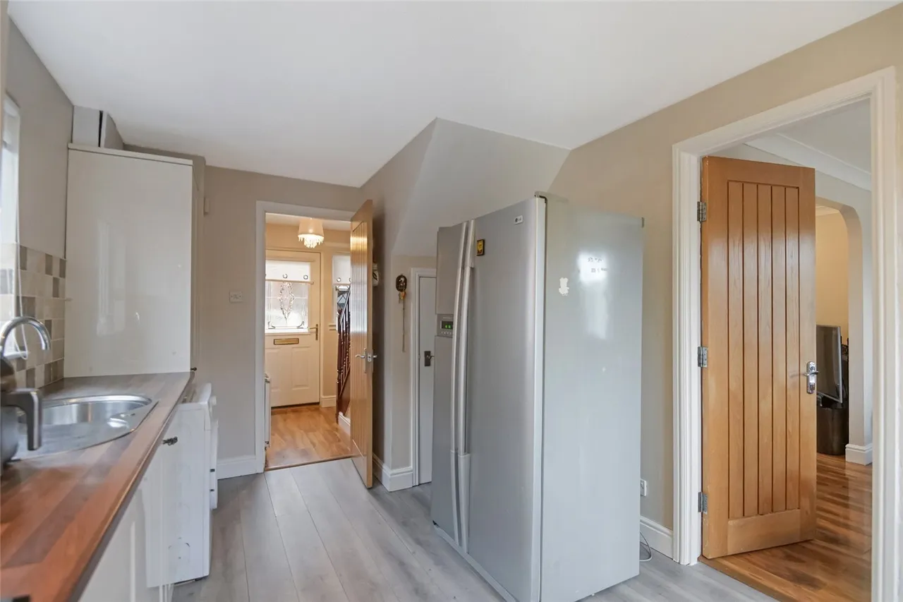 English Row, Calderbank, ML6, photo 9