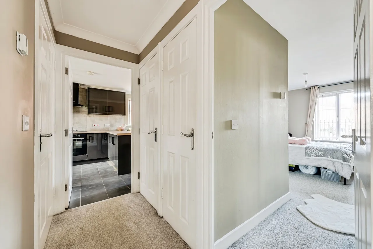 Chopin Mews, Mazurek Way, Swindon, Wiltshire, SN25, photo 10