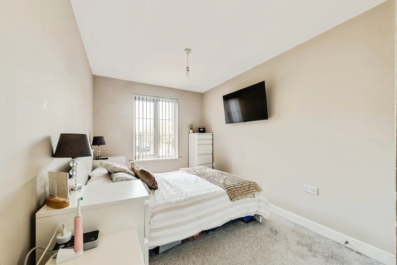 Chopin Mews, Mazurek Way, Swindon, Wiltshire, SN25, photo 12