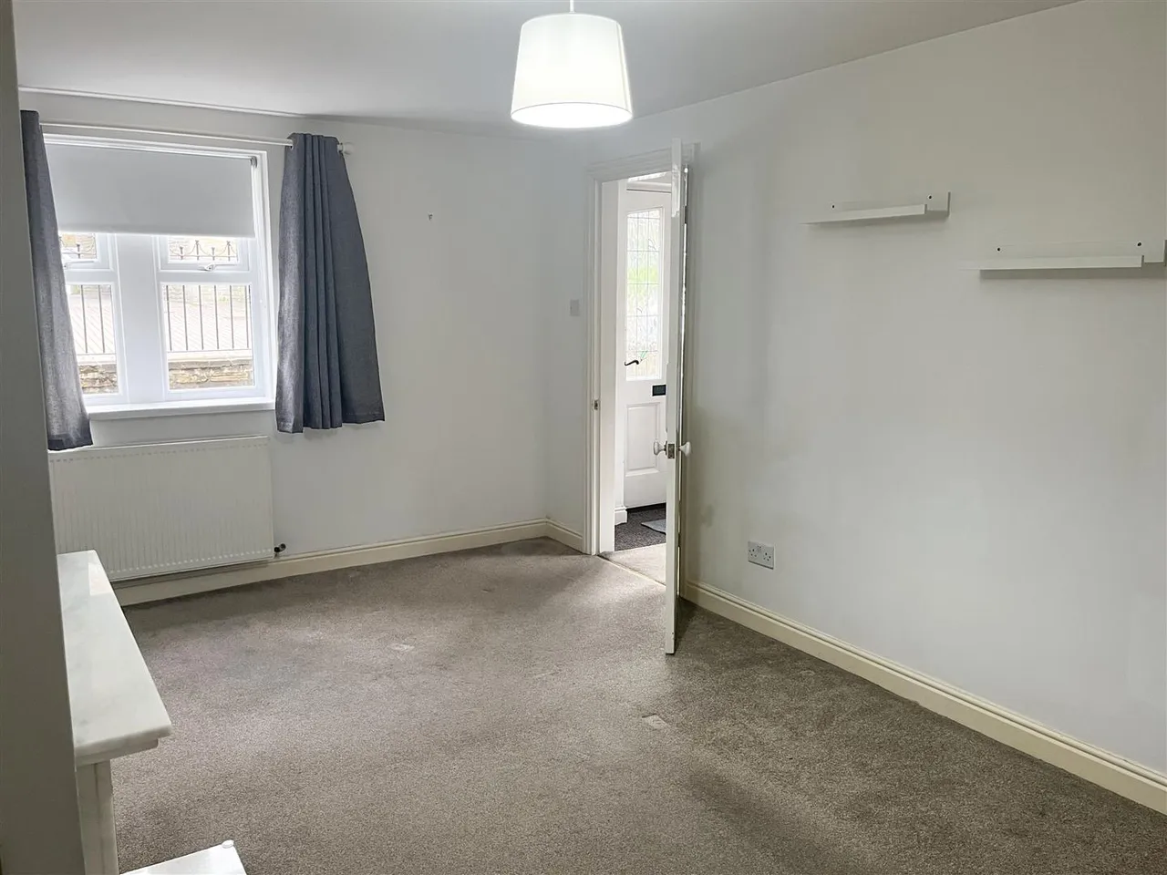 Pear Tree Court, Silsden, BD20 9PG, photo 7