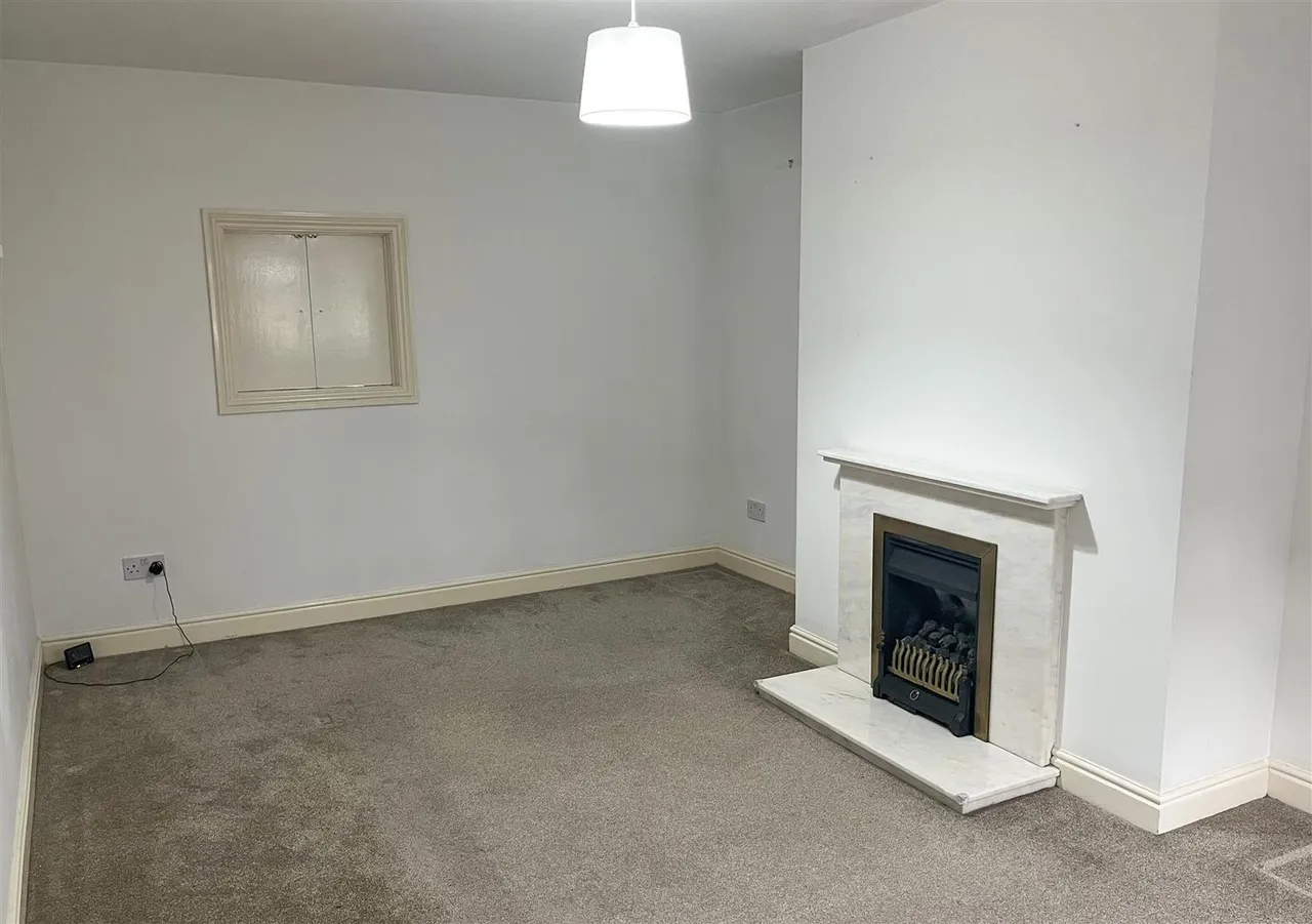 Pear Tree Court, Silsden, BD20 9PG, photo 9