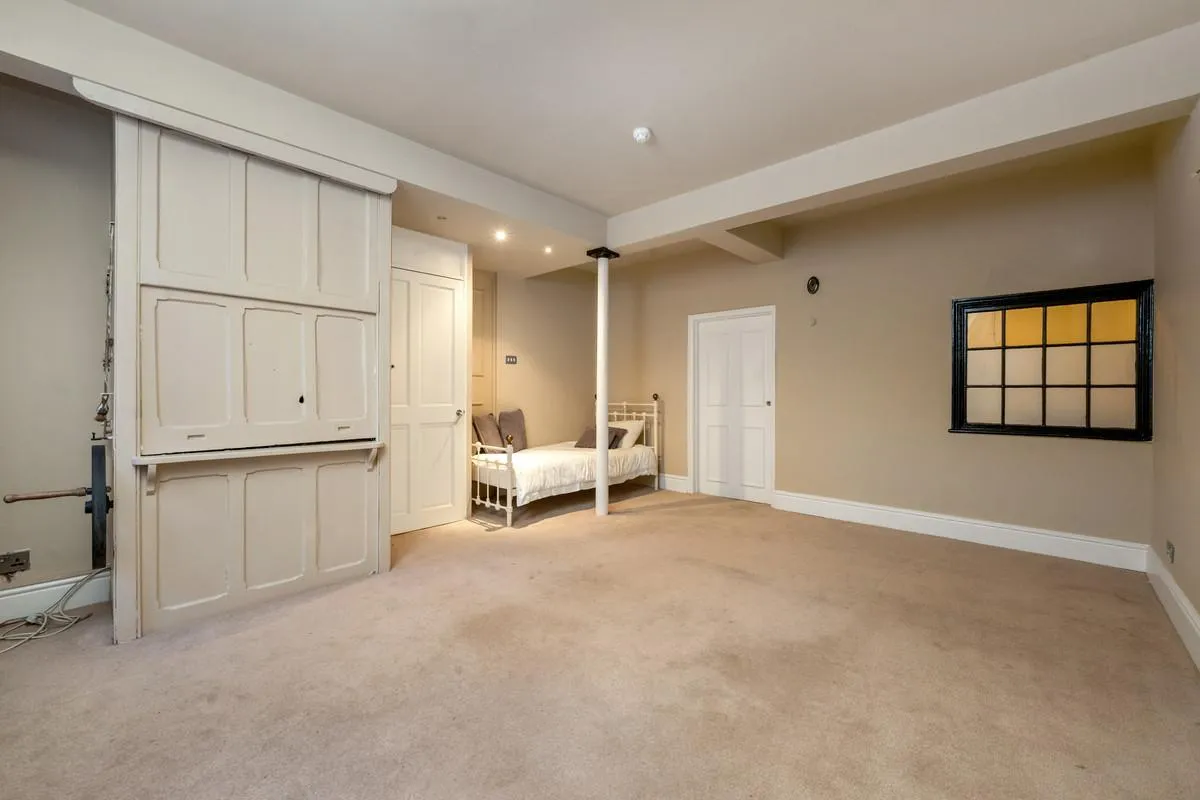 Park Terrace, Nottingham, NG1, photo 27