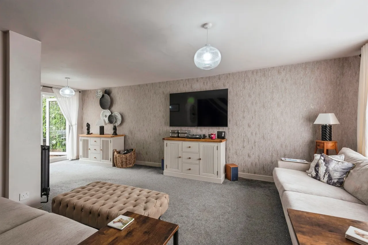 Donne Close, Royston, photo 5