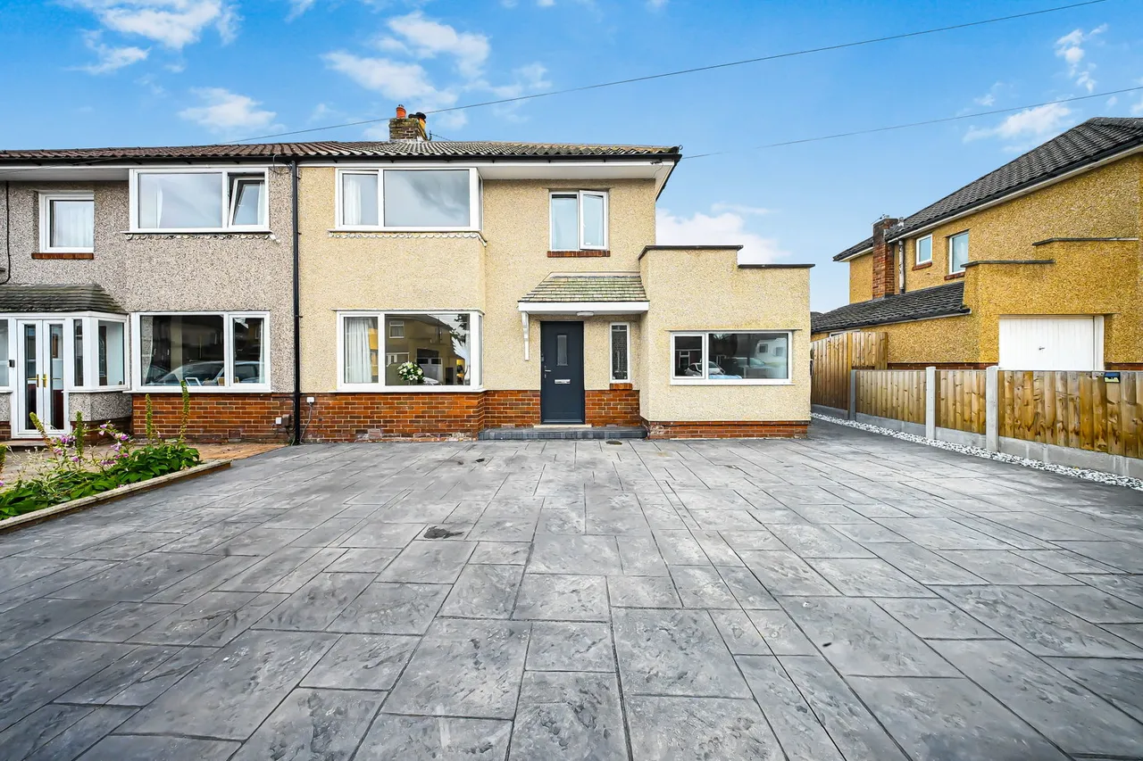 3 bed house for sale, Downham Avenue, Great Harwood, BB6