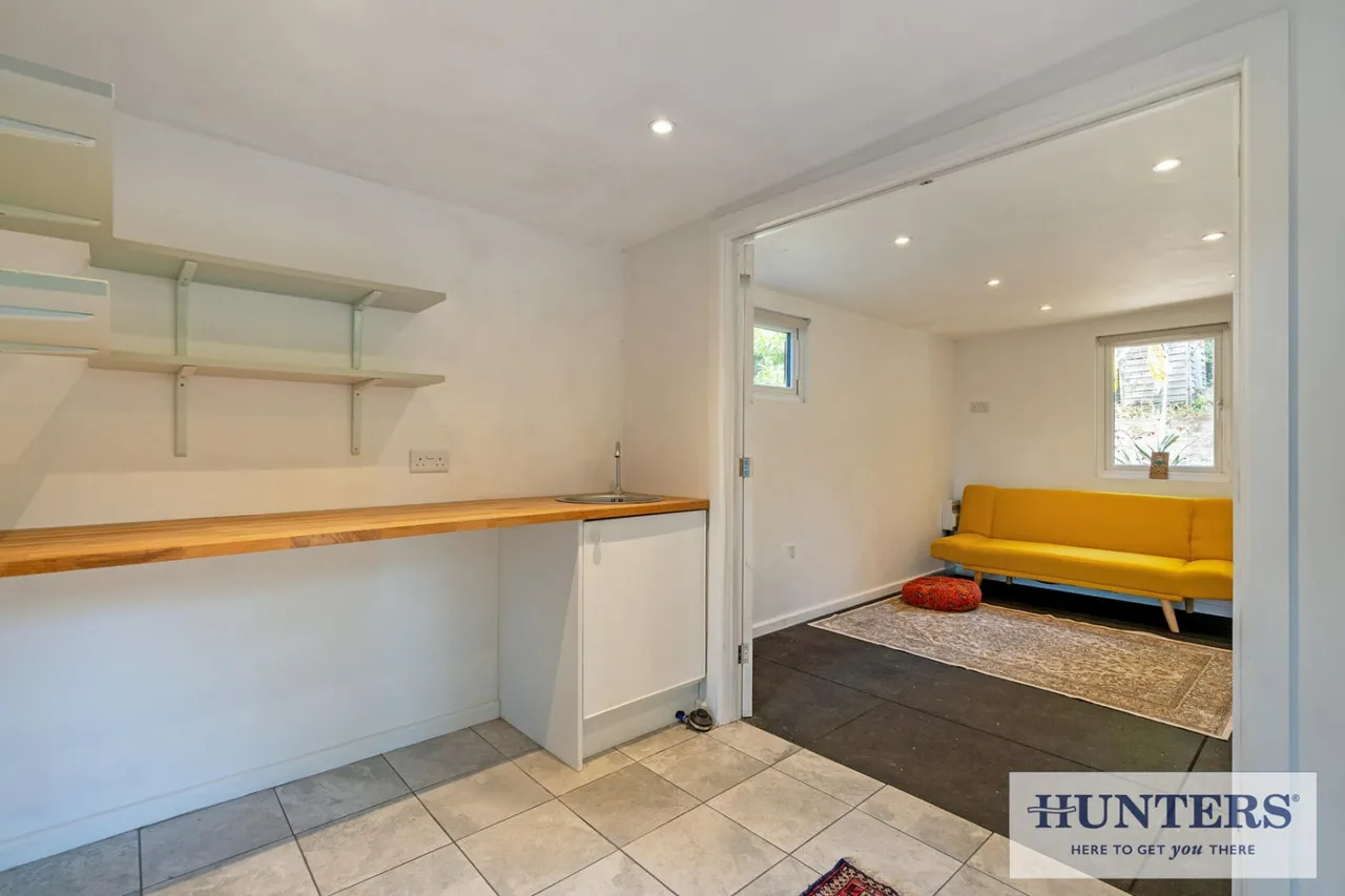 Rufford Avenue, Yeadon, LS19, photo 7